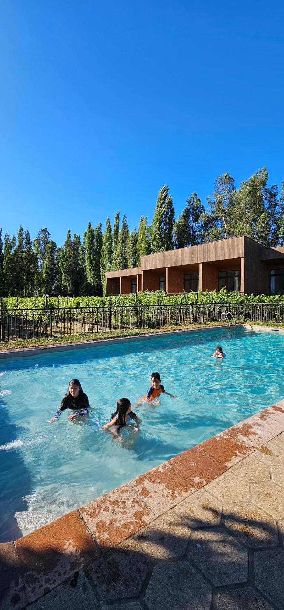 Hotel Parronales Santa Cruz Esterno foto