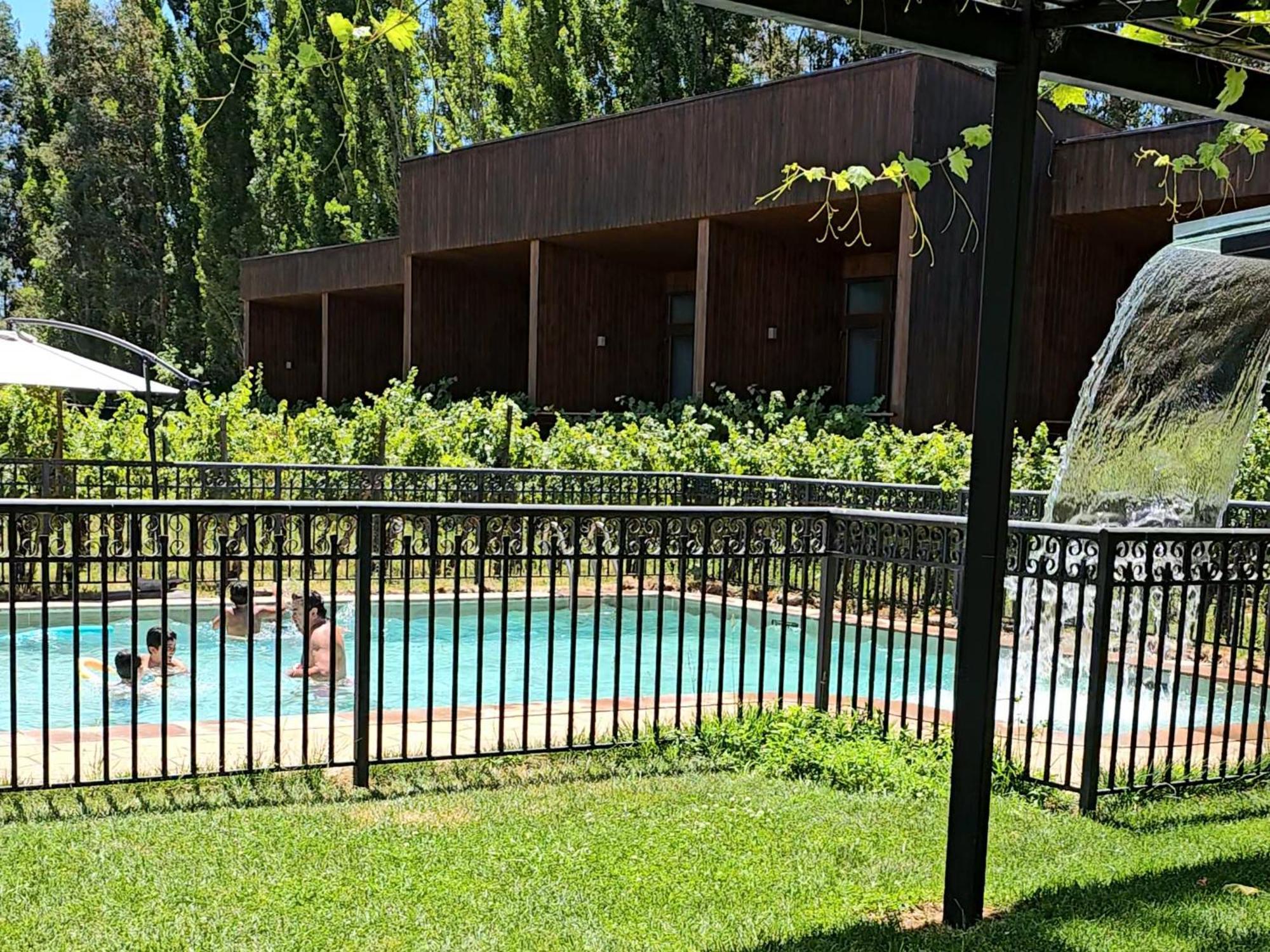 Hotel Parronales Santa Cruz Esterno foto